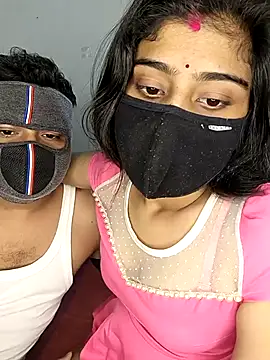 Love-N online show from 11/12/25, 07:35