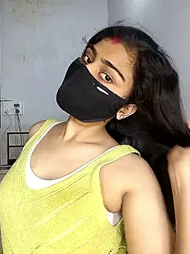 Snapshot of Love-N chatting on 01/10/26, 11:20 Love-N online show from 01/10/26, 11:20