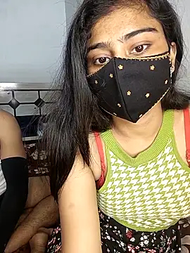 Snapshot of Love-N chatting on 02/04/26, 01:55 Love-N online show from 02/04/26, 01:55