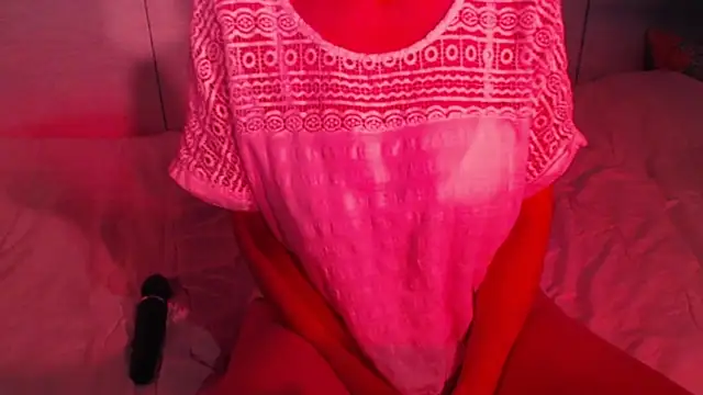 Snapshot of sweetchani666 chatting on 11/09/25, 07:50 sweetchani666 online show from 11/09/25, 07:50