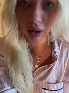 blissdimicco online show from 10/22/25, 10:04