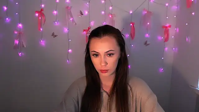 Nikonara Love online show from 12/16/25, 01:05