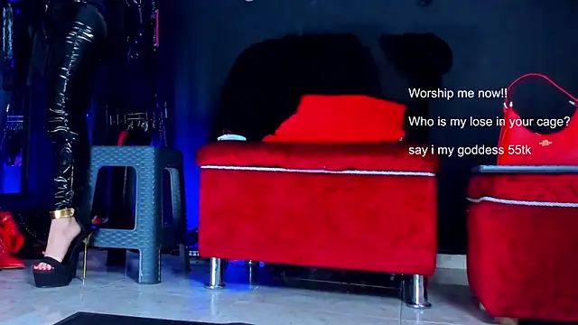 KaramStone online show from 12/15/25, 08:02