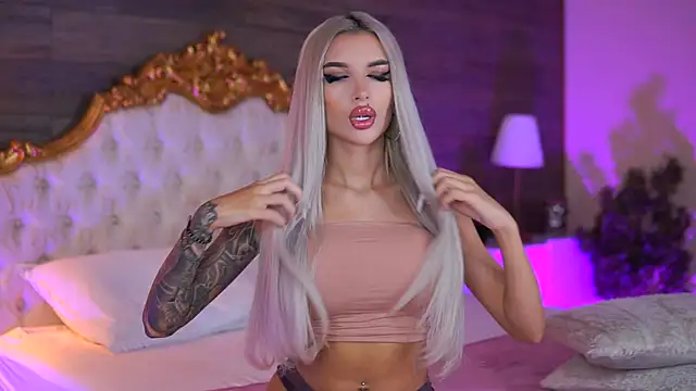 Juicy Jessye online show from 09/23/25, 07:50