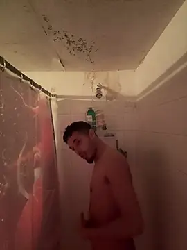 jonathan1424 online show from 02/03/25, 05:56