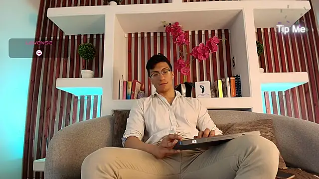 ApoloCruz online show from 04/19/26, 03:06