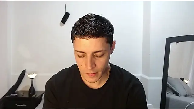 Frank Millers online show from 04/30/26, 08:57