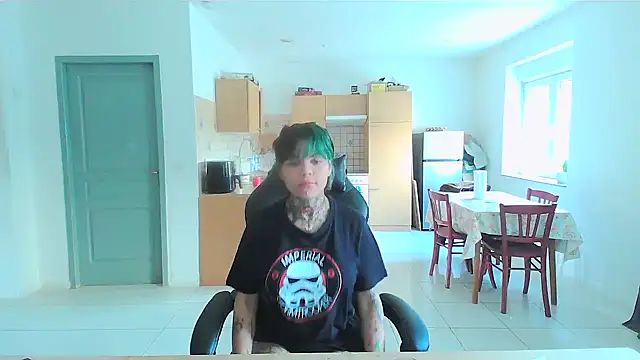 serena  vedette online show from 02/07/25, 11:45