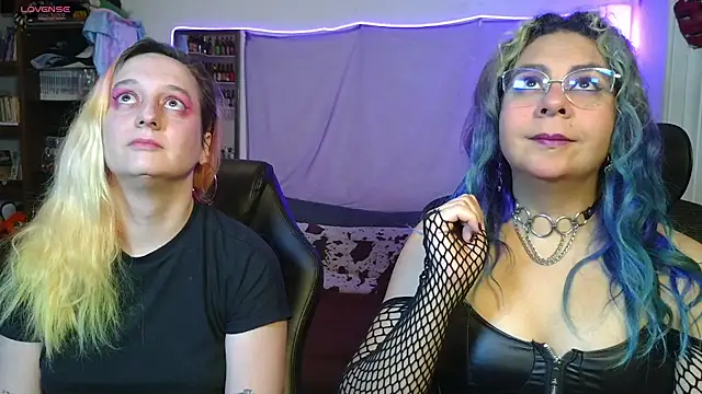 Evelan420 online show from 04/24/26, 06:32