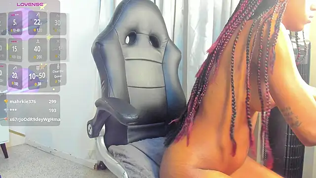 taliarussel online show from 02/02/25, 08:24