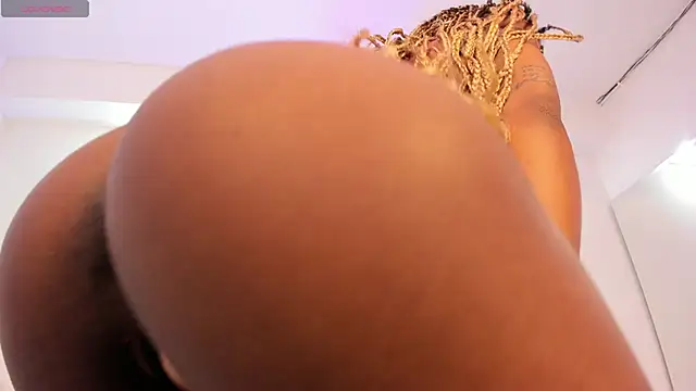 taliarussel online show from 02/21/25, 01:00