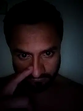 Ant1990 online show from 03/18/26, 03:31