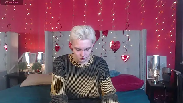 Snapshot of DemianEnglen chatting on 02/11/25, 08:31 DemianEnglen online show from 02/11/25, 08:31