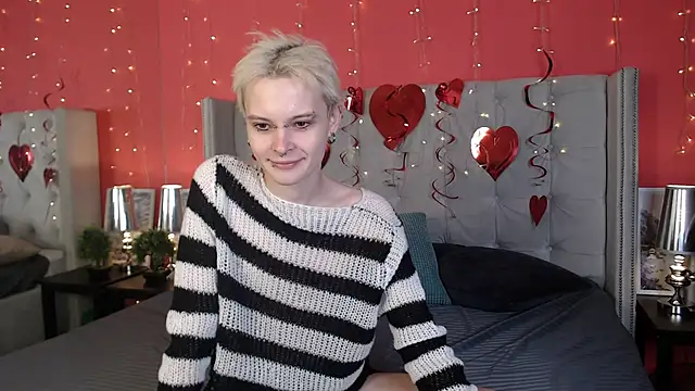 Snapshot of DemianEnglen chatting on 02/17/25, 08:58 DemianEnglen online show from 02/17/25, 08:58