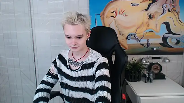 Snapshot of DemianEnglen chatting on 02/22/25, 09:04 DemianEnglen online show from 02/22/25, 09:04