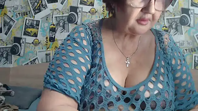 DeniseeRosea online show from 11/20/25, 07:41
