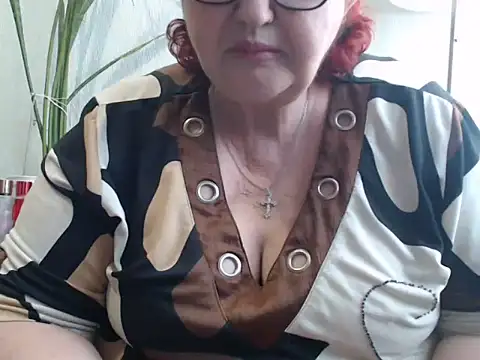 DeniseeRosea online show from 05/18/26, 04:40