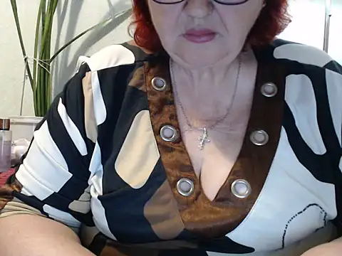 DeniseeRosea online show from 06/01/26, 06:42