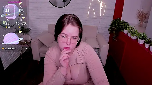 Manic pixie  online show from 03/01/26, 03:47