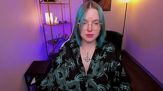 Manic pixie  online show from 07/31/26, 03:00