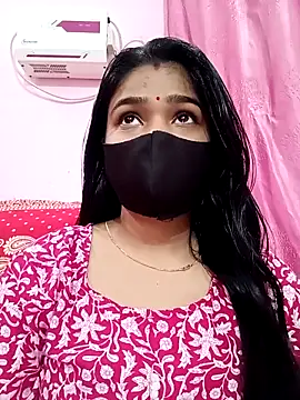 Simran-001 online show from 02/15/25, 07:06