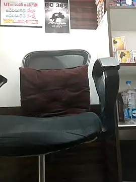 Snapshot of RaviRoy2326 chatting on 01/25/25, 03:40 RaviRoy2326 online show from 01/25/25, 03:40