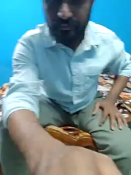 Snapshot of RaviRoy2326 chatting on 02/04/25, 11:27 RaviRoy2326 online show from 02/04/25, 11:27