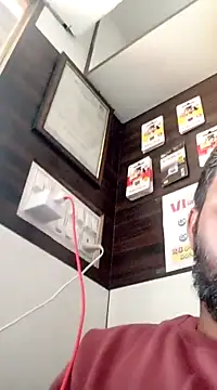 Snapshot of RaviRoy2326 chatting on 02/27/25, 11:31 RaviRoy2326 online show from 02/27/25, 11:31