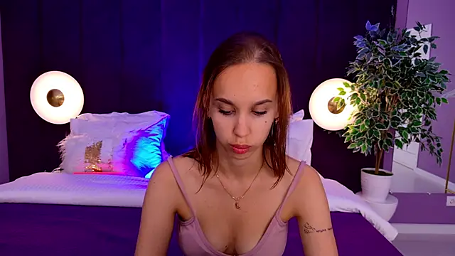 SandraTucker online show from 06/22/26, 02:57