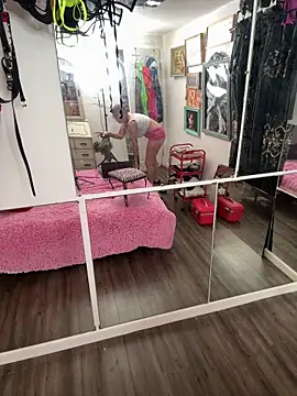 I am babydoll online show from 12/03/25, 04:42