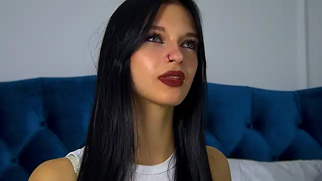 Snapshot of BeverlyMost chatting on 01/22/25, 12:38 BeverlyMost online show from 01/22/25, 12:38