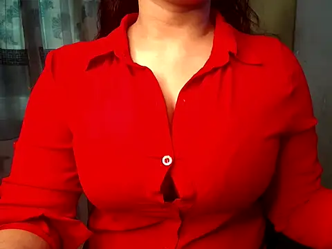 Saanviraa online show from 04/13/26, 02:39