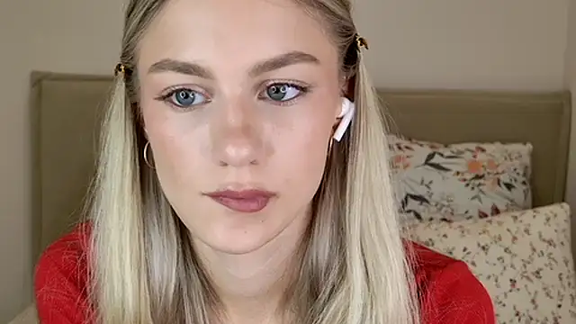 GabriellaOlsen online show from 09/25/25, 09:13