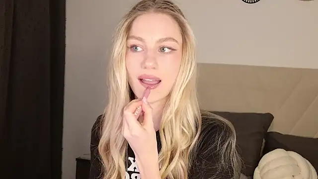 GabriellaOlsen online show from 03/07/26, 03:53