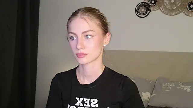 Snapshot of GabriellaOlsen chatting on 05/31/26, 04:47 GabriellaOlsen online show from 05/31/26, 04:47