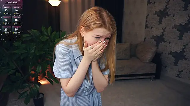 LynetHakes online show from 01/26/25, 12:43