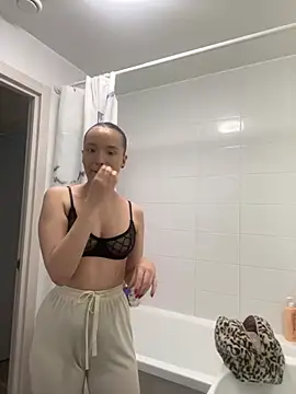  Babygirl   online show from 01/25/25, 05:30