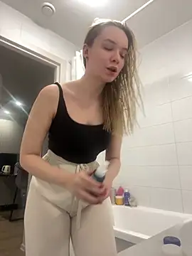  Babygirl   online show from 01/27/25, 02:13