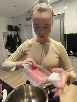  Babygirl   online show from 01/29/25, 04:08