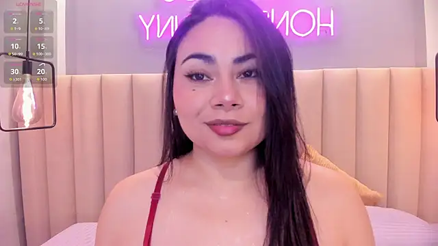 Snapshot of Naomymonroe_ chatting on 06/07/26, 11:47 Naomymonroe online show from 06/07/26, 11:47