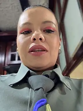 Ariana-07 online show from 10/17/25, 01:35