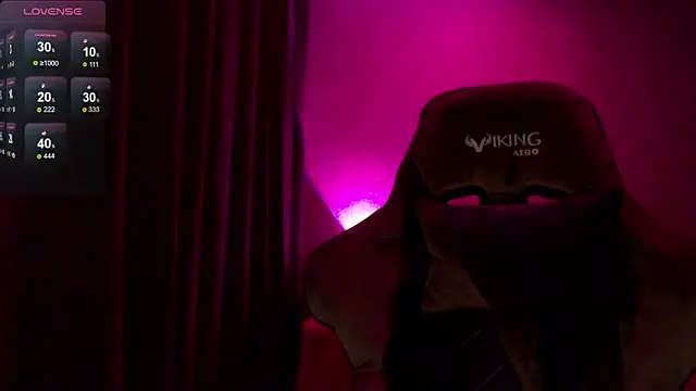 Ohmy Nora  online show from 02/19/25, 06:44