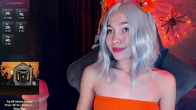 Ohmy Nora  online show from 11/01/25, 01:57