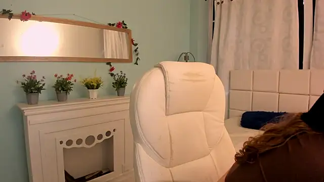 alaia greyy online show from 02/10/25, 01:44