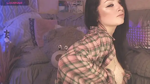 Snapshot of BritneyBarker chatting on 01/02/25, 01:17 BritneyBarker online show from 01/02/25, 01:17