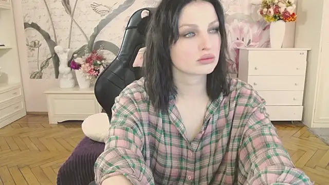 BritneyBarker online show from 03/17/26, 08:23