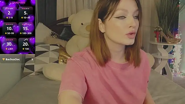 Snapshot of BritneyBarker chatting on 05/24/26, 05:40 BritneyBarker online show from 05/24/26, 05:40