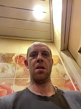 Snapshot of MaxDevilWhite chatting on 03/03/26, 09:10 MaxDevilWhite online show from 03/03/26, 09:10