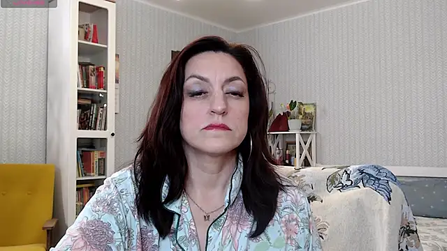 Soffya Soy online show from 04/24/26, 03:58