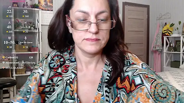Soffya Soy online show from 05/06/26, 10:48